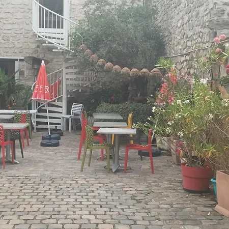 Bed & Breakfast La Rose Pierrelaye